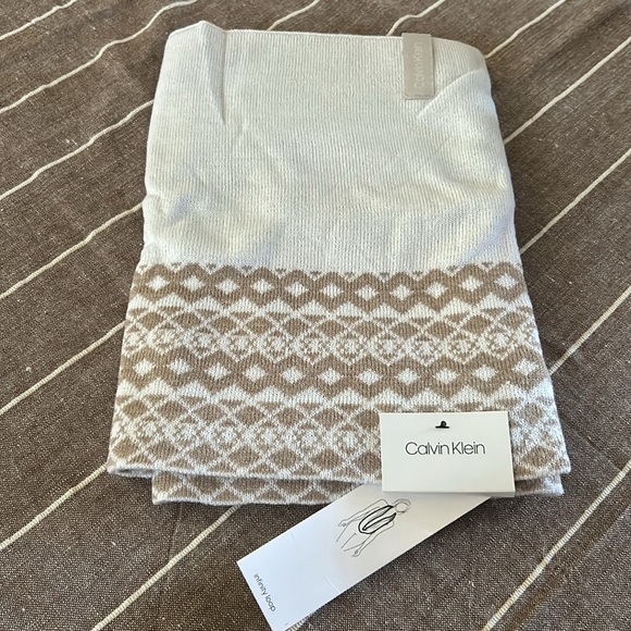 Infinity scarf - Picture 2 of 3